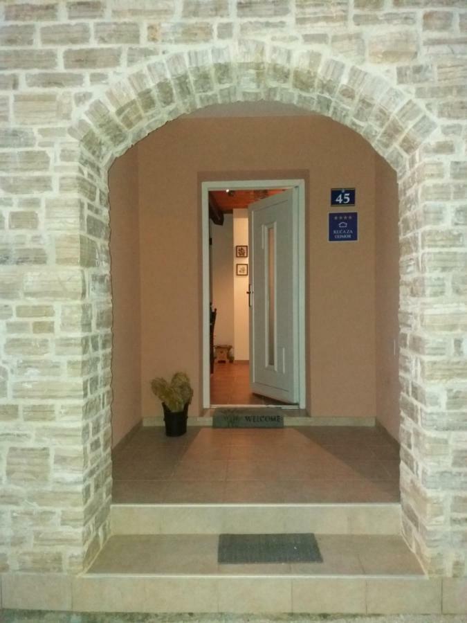 Villa Malini Grožnjan Extérieur photo